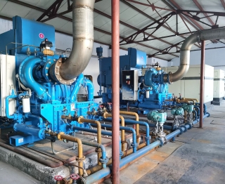 图为东守卫矿现使用的P500-130型离心式压风机