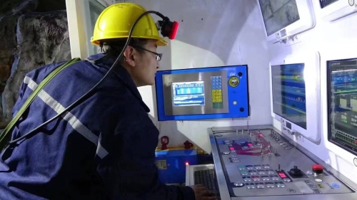 机电装备装置公司综采智能化维保中心3